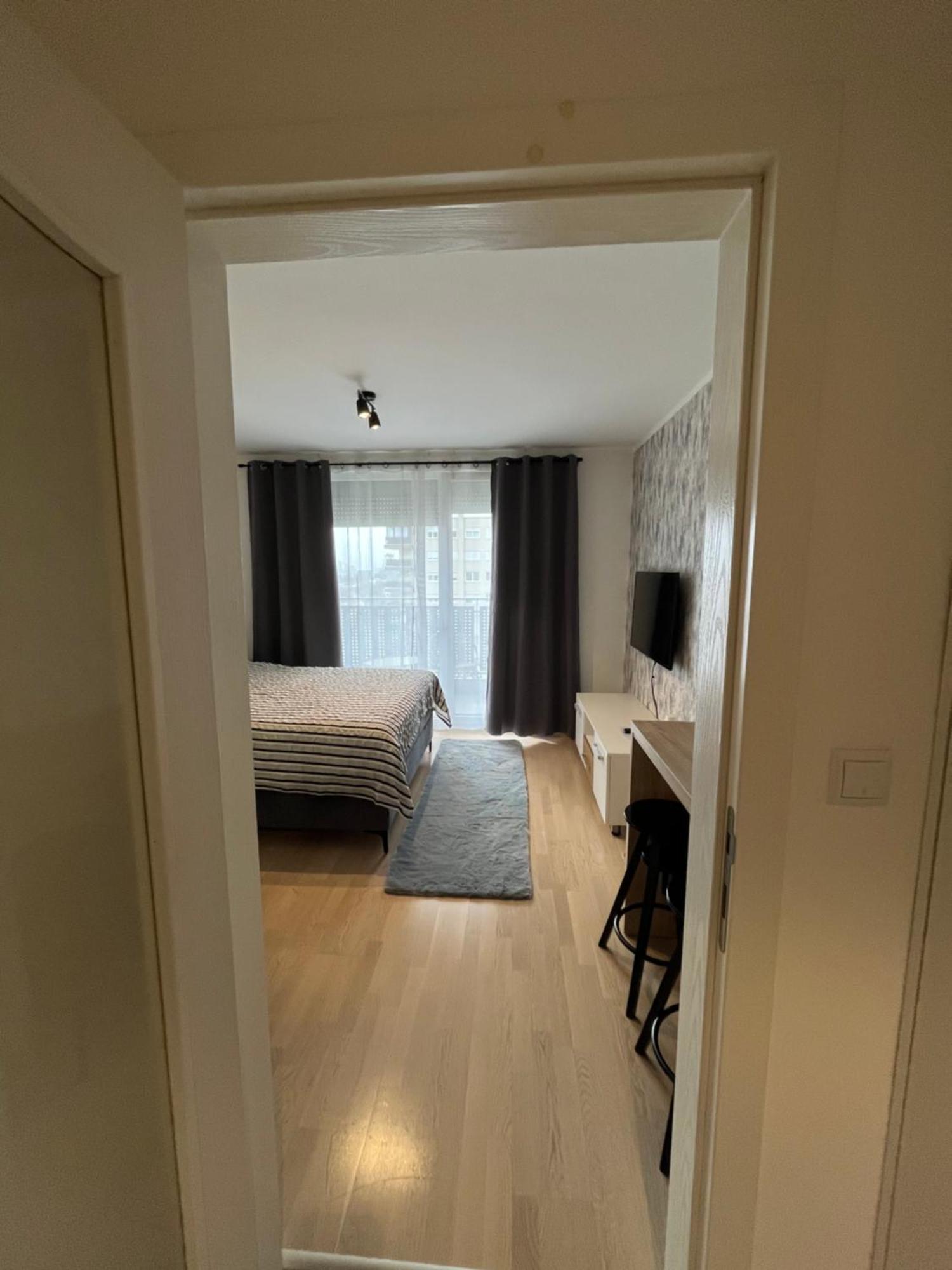 Apartment Una SJJ Exteriör bild
